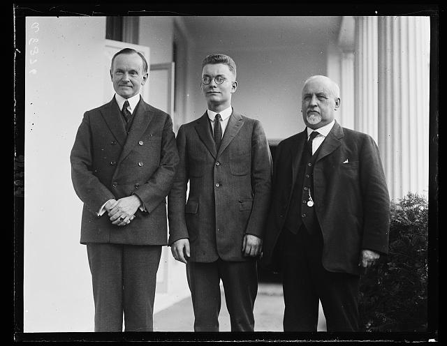 Coolidge med en student (Fotokredit -- Library of Congress)